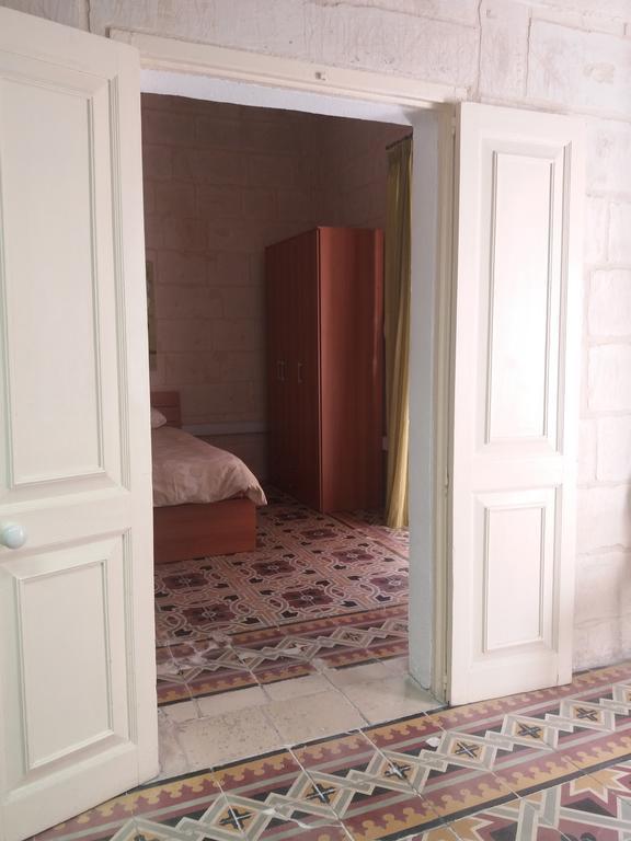 House Βαλέτα Εξωτερικό φωτογραφία